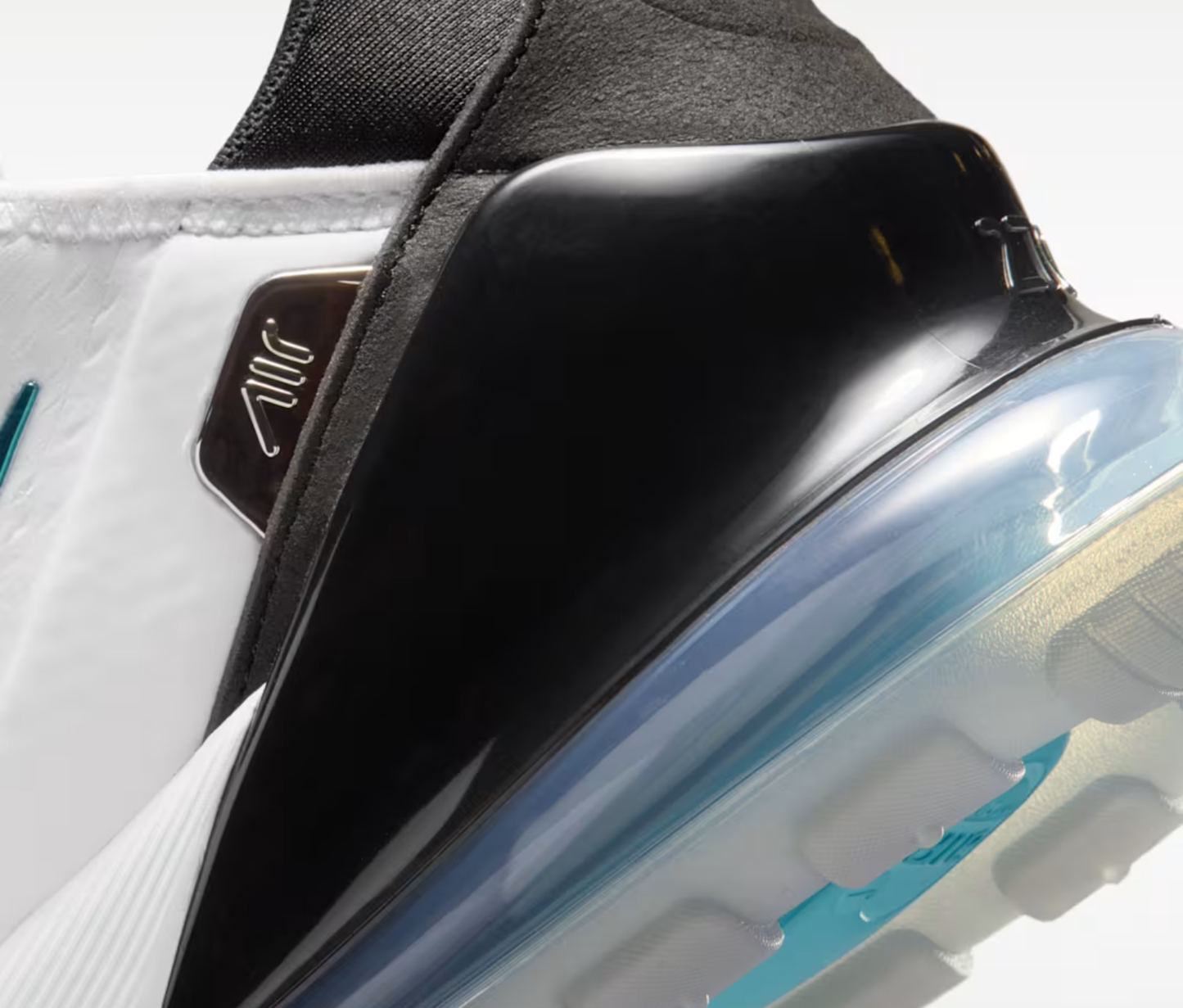 Air Max 270 Premium