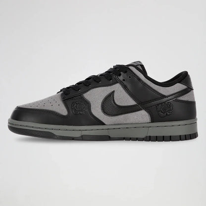 Dunk Low 'Black Roses'
