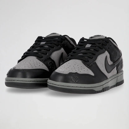 Dunk Low 'Black Roses'